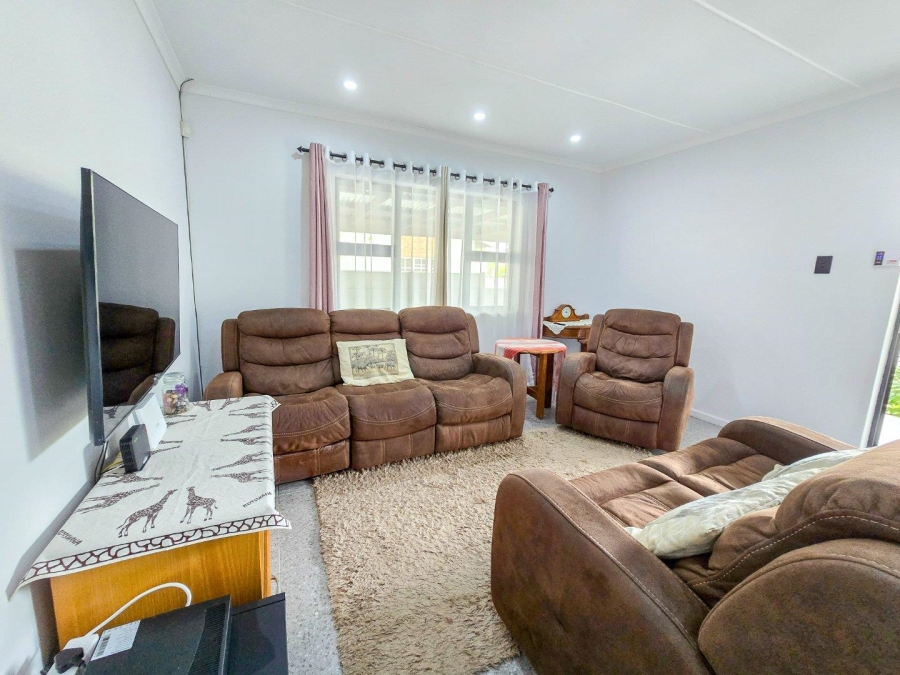 3 Bedroom Property for Sale in Riversdale Western Cape